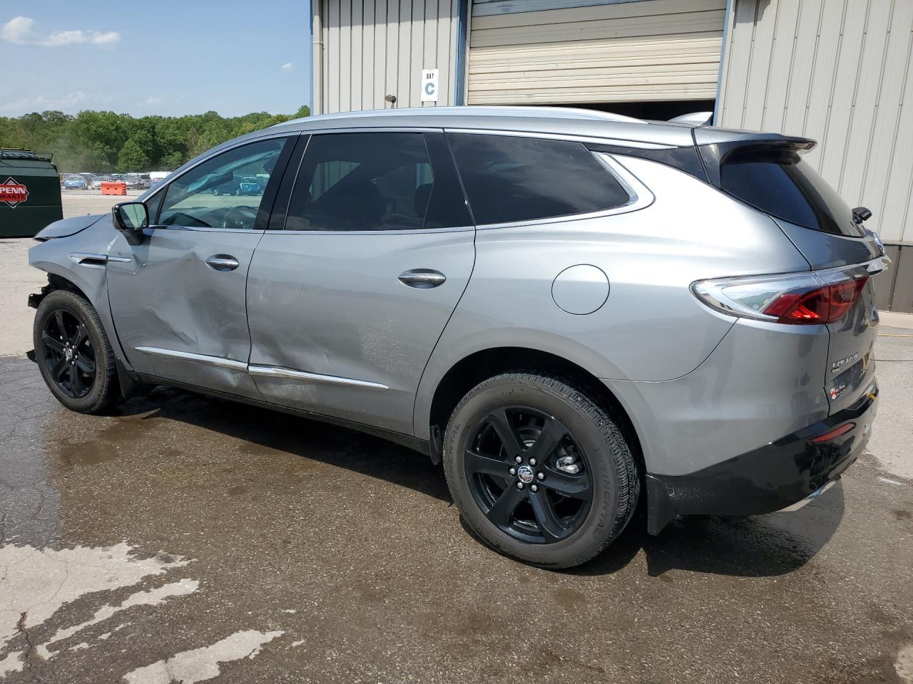 2024 Buick Enclave Essence - Фото 2