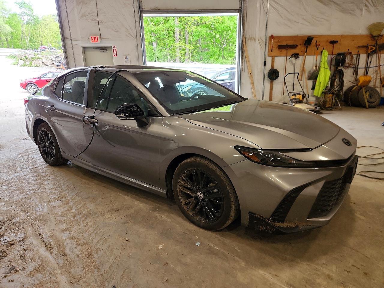 2025 Toyota Camry Se - Фото 4