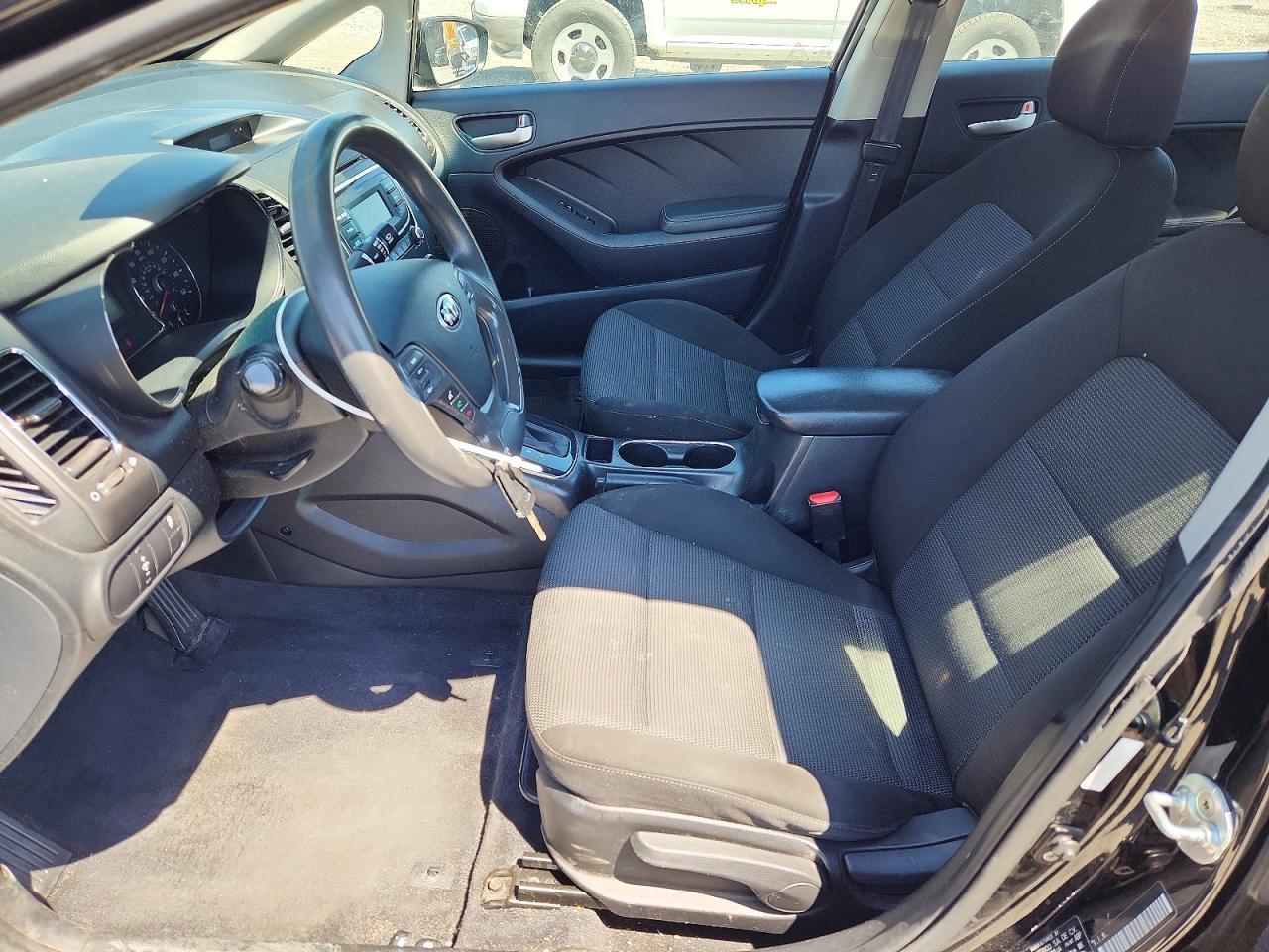 2017 Kia Forte Lx - Image 7