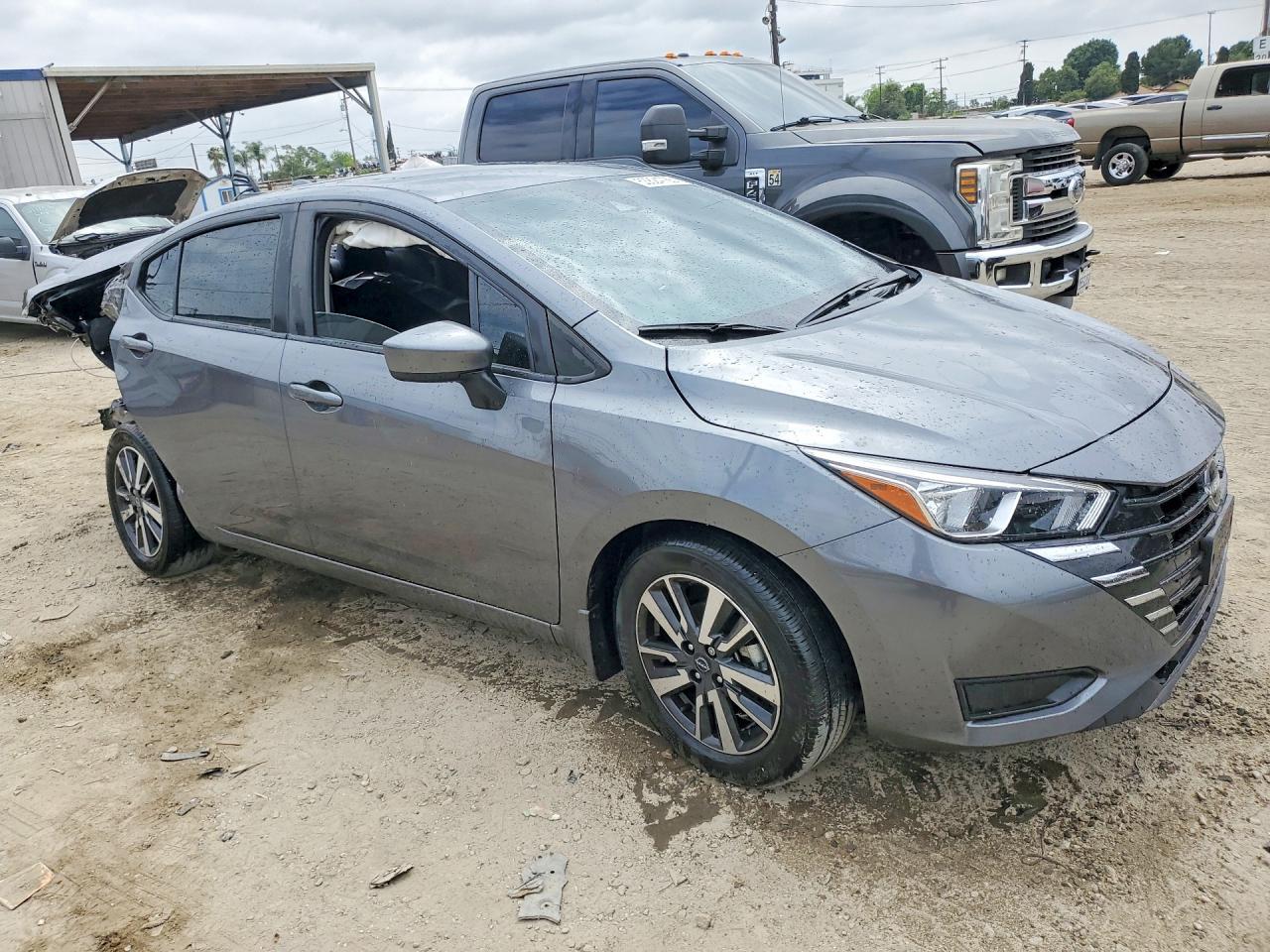 2024 Nissan Versa - Фото 4