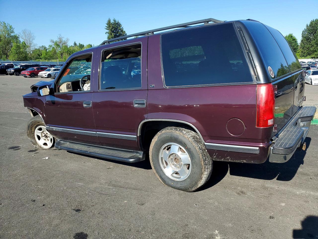 1997 Chevrolet Tahoe K1500 - Фото 2
