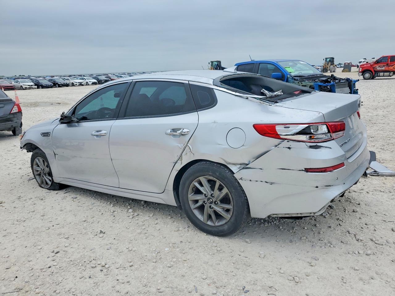 2019 Kia Optima Lx - Фото 2