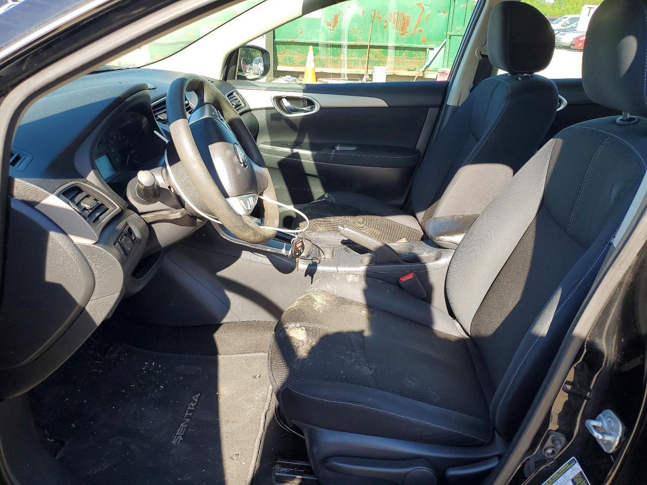 2015 Nissan Sentra S - Фото 7
