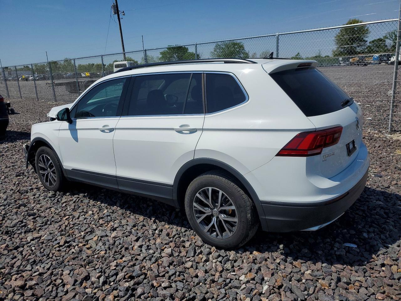 2019 Volkswagen Tiguan Se - Фото 2