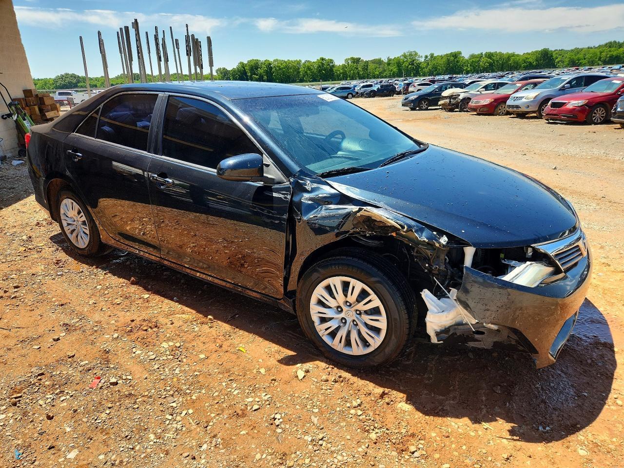 2012 Toyota Camry L - Фото 4