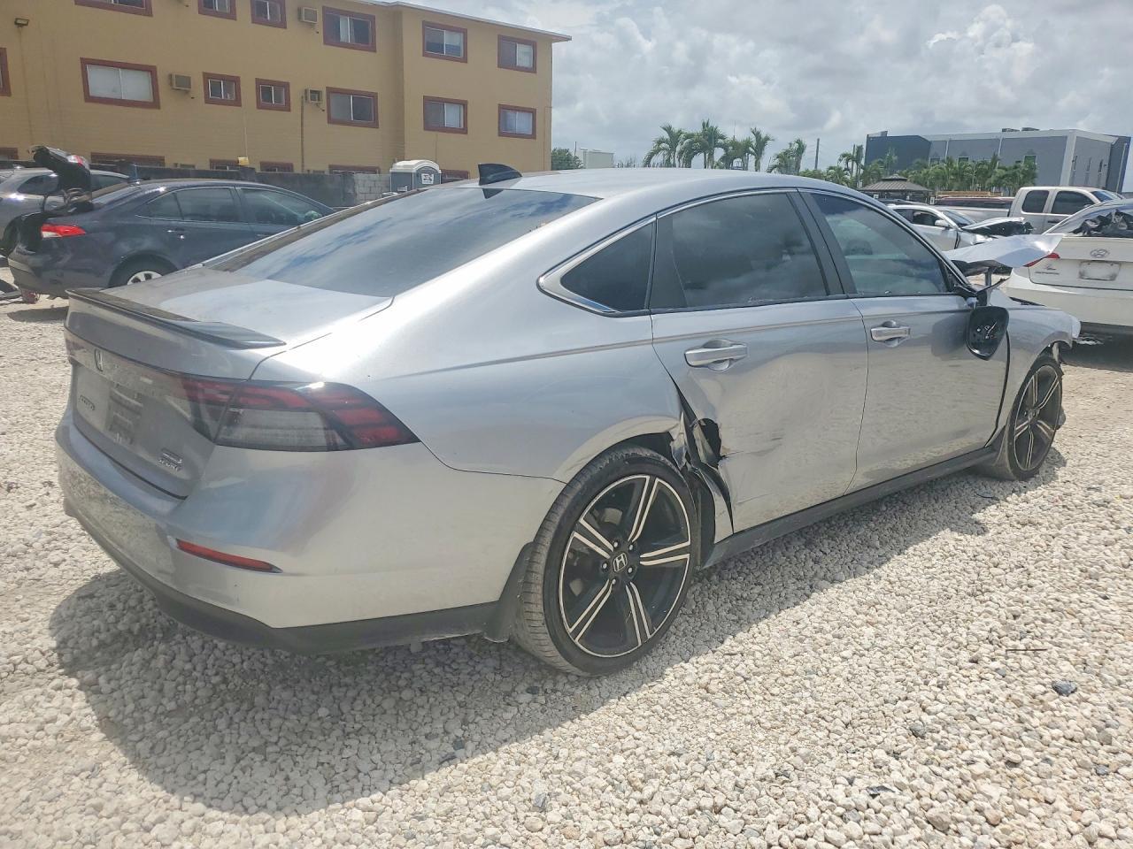 2023 Honda Accord Hybrid Sport - Фото 3
