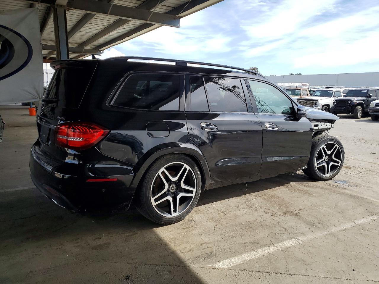 2018 Mercedes-Benz Gls 550 4Matic - Фото 3