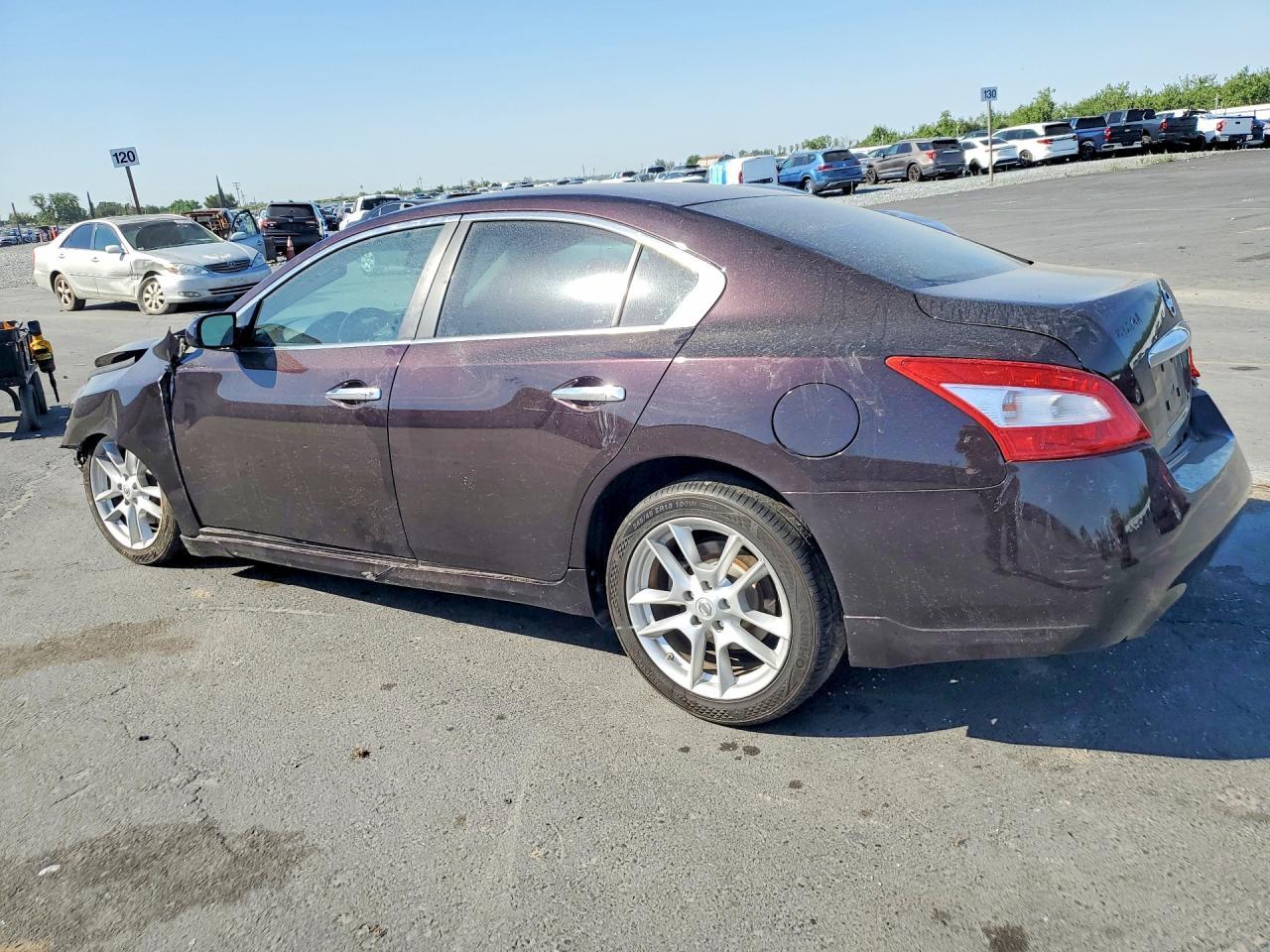2011 Nissan Maxima 3.5 S - Фото 2