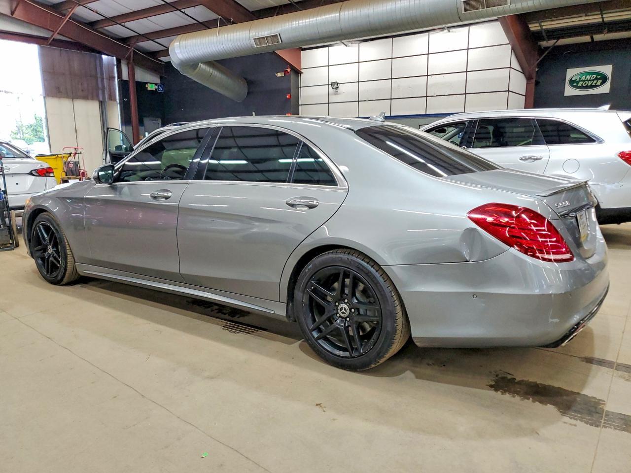2015 Mercedes-Benz S 550 4Matic - Фото 2