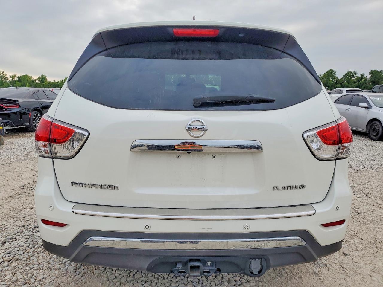 2015 Nissan Pathfinder S - Фото 6