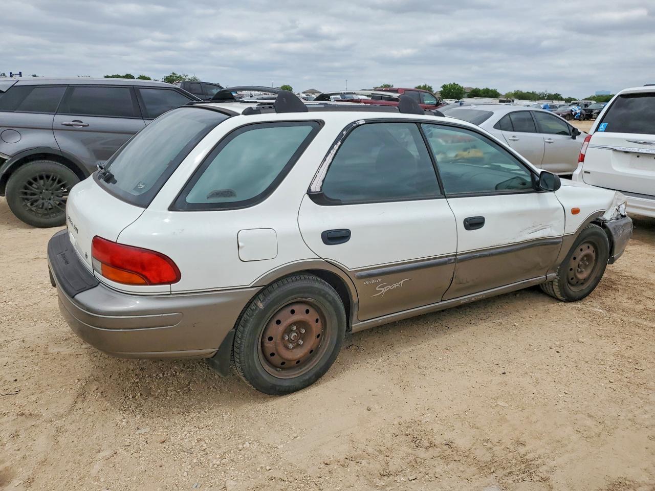 1998 Subaru Impreza Outback - Фото 3