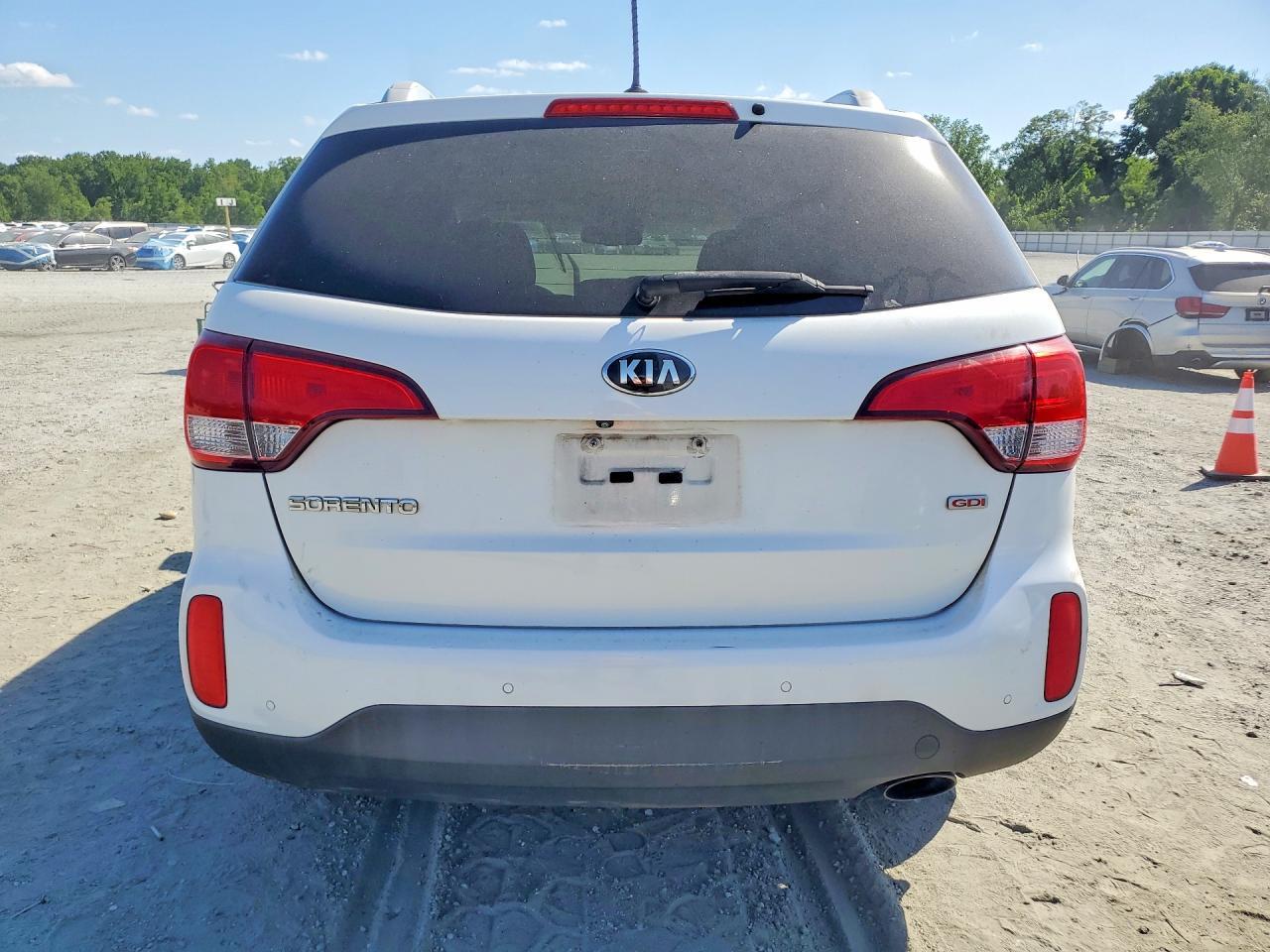 2015 Kia Sorento Lx - Фото 6