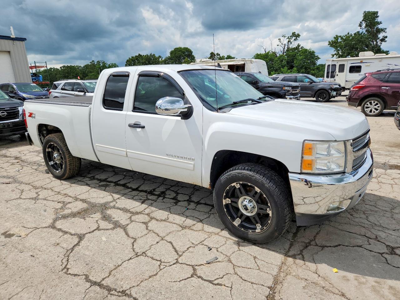 2012 Chevrolet Silverado K1500 Lt - Image 4