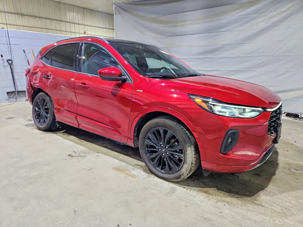 2025 Ford Escape St Line Elite - Фото 4