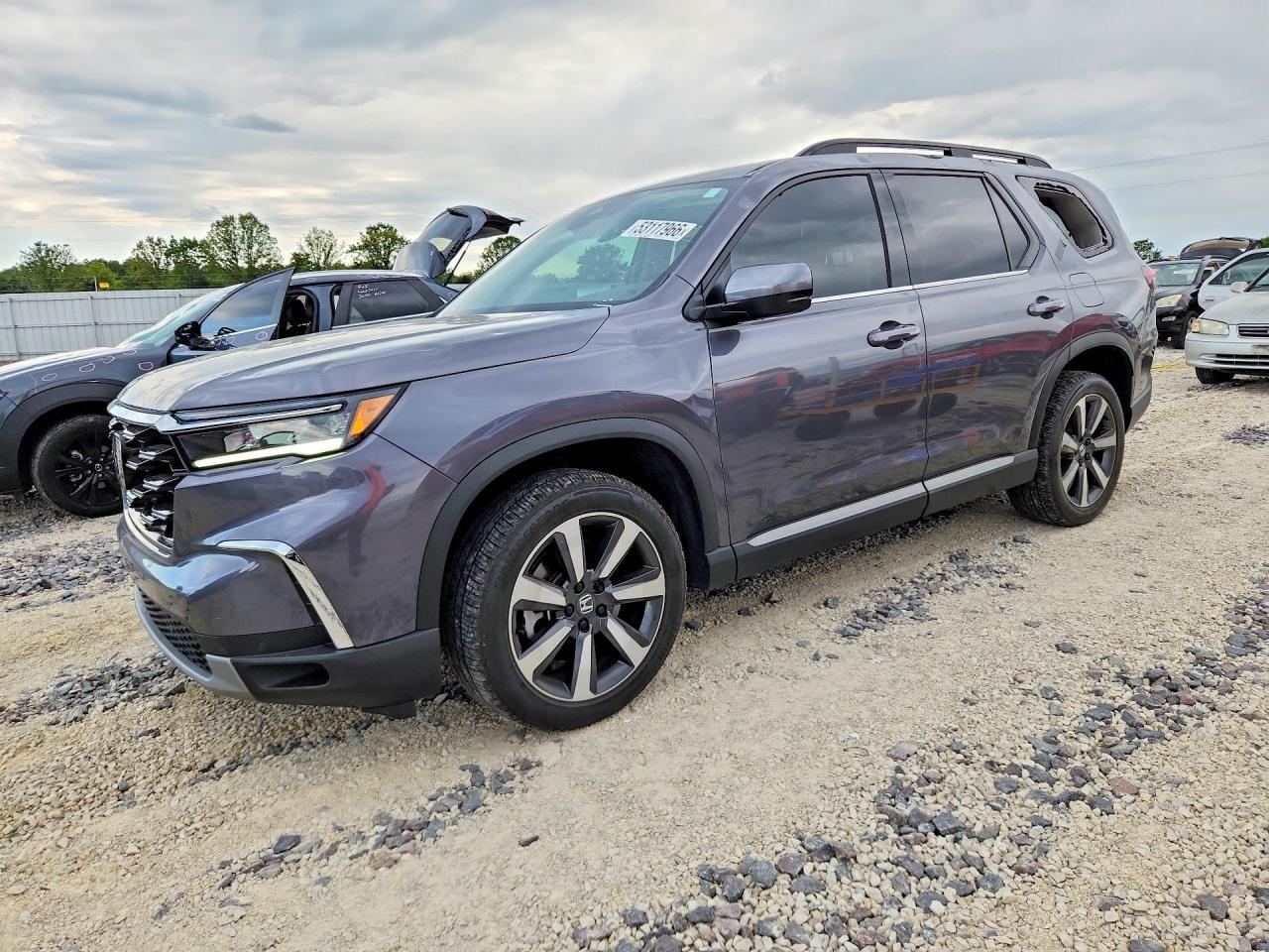 2025 Honda Pilot Touring