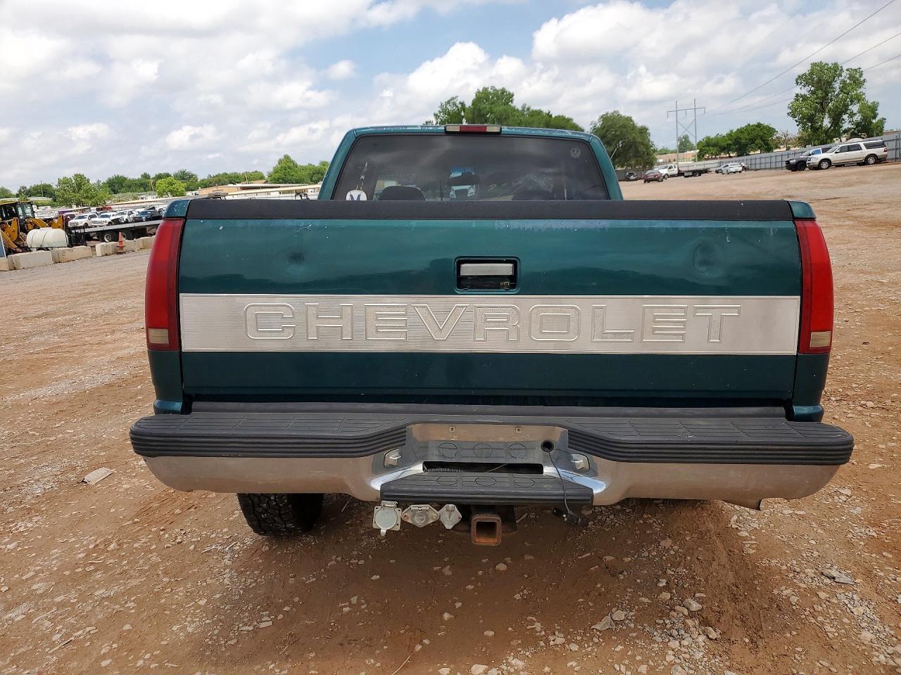 1996 Chevrolet Gmt-400 C1500 - Image 6