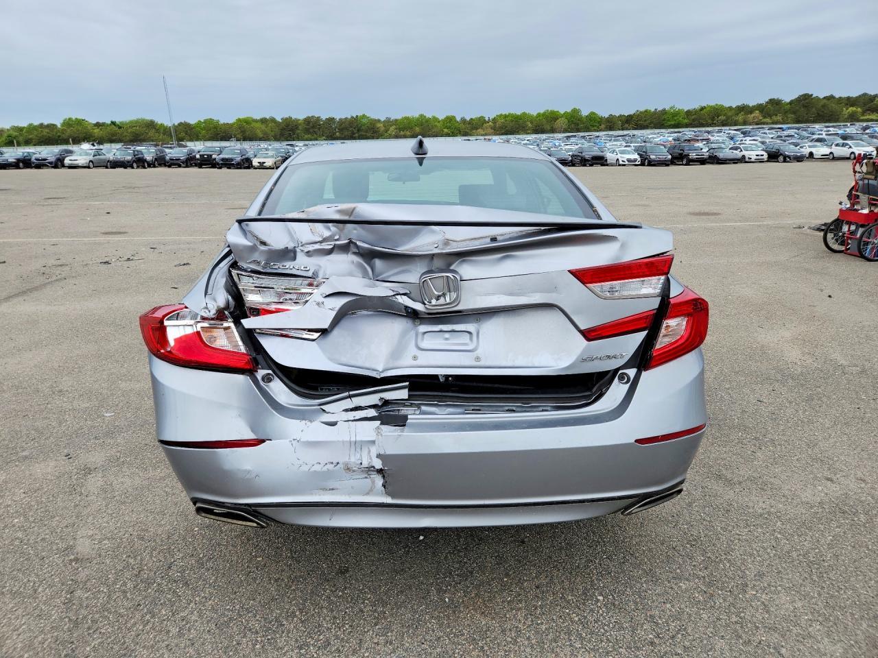 2022 Honda Accord Sport - Фото 6