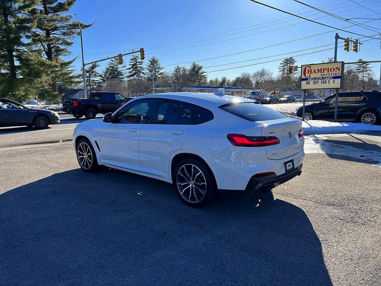 2021 BMW X4 xDrive30I - Фото 3