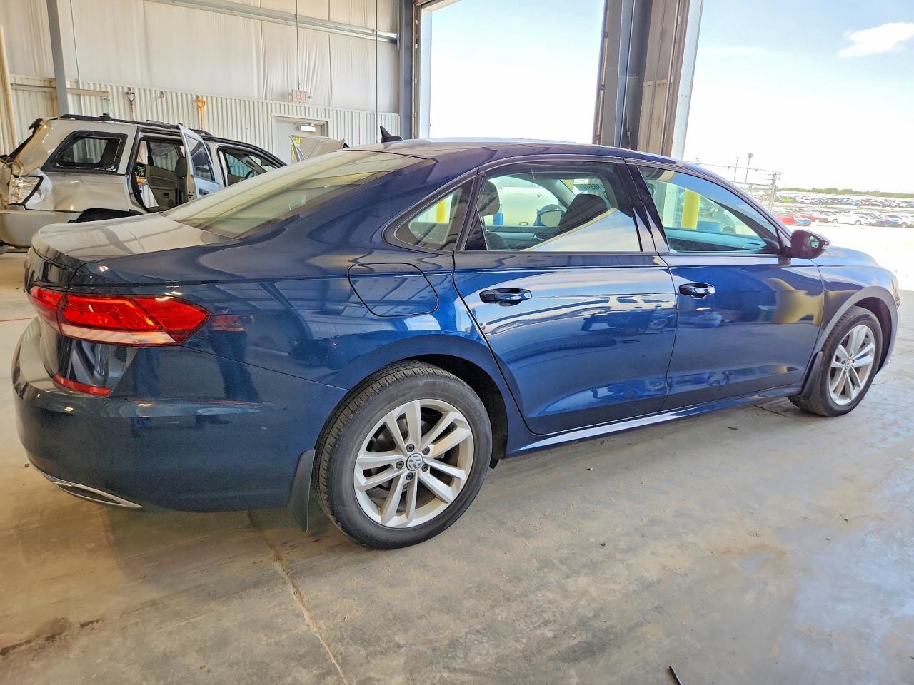 2021 Volkswagen Passat S - Image 3