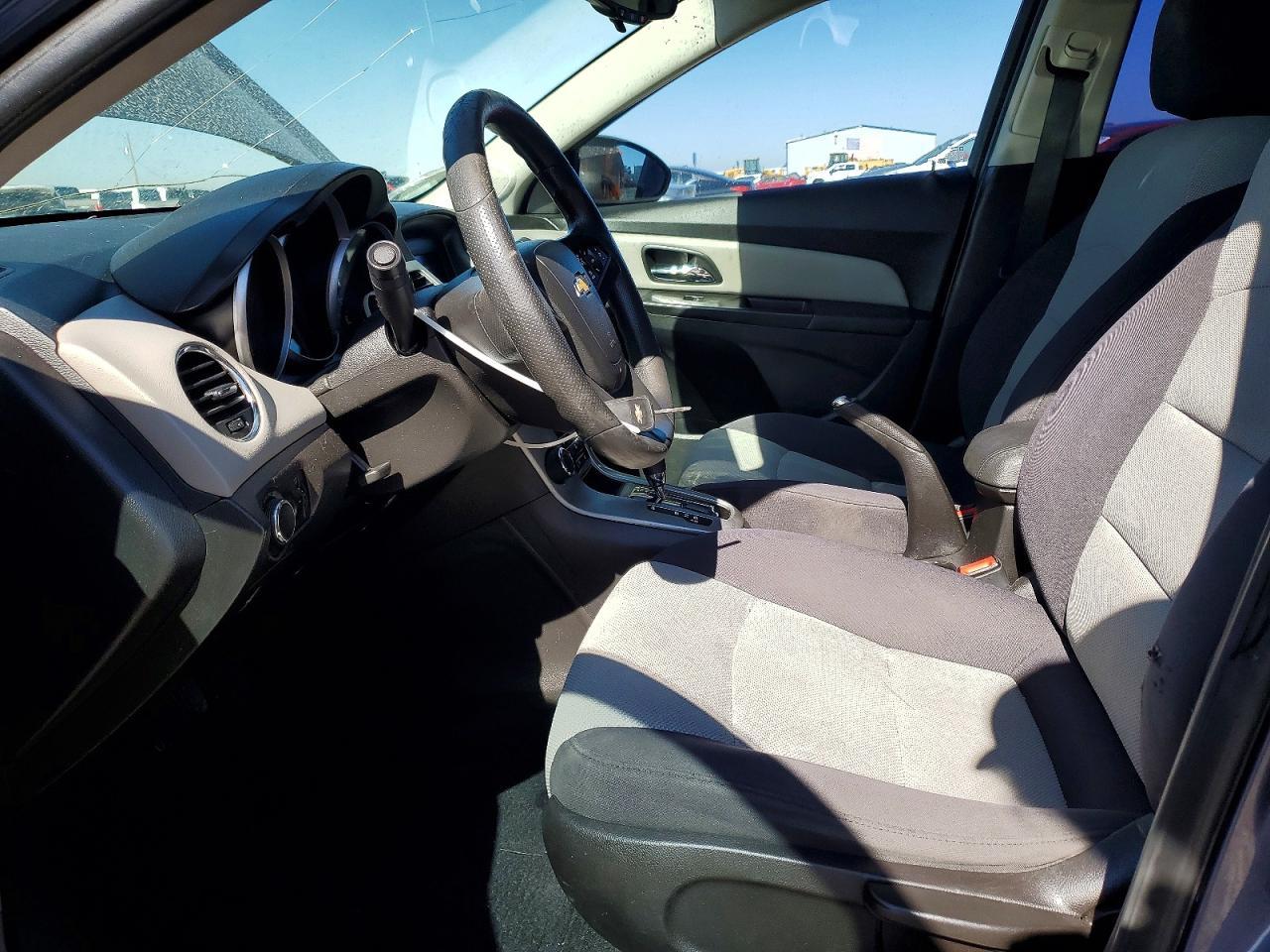 2014 Chevrolet Cruze Ls - Фото 7