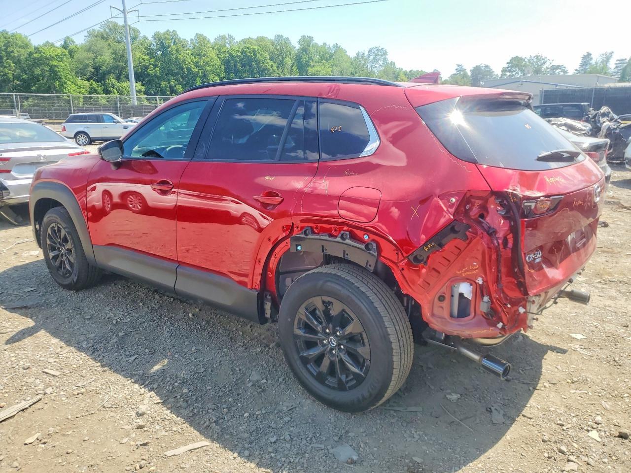 2026 Mazda Cx-50 Premium - Image 2