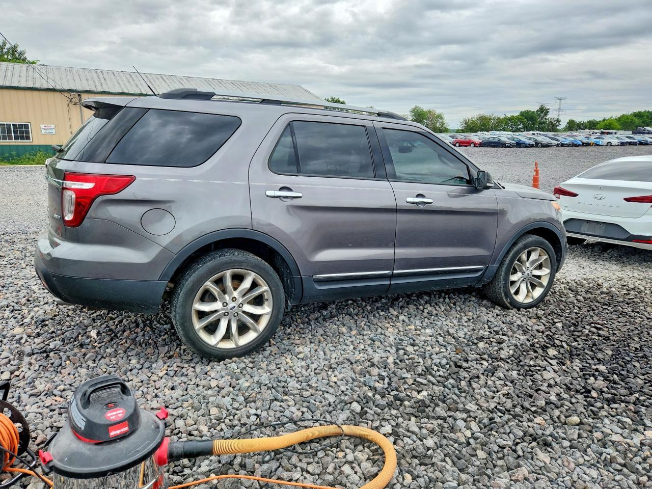 2013 Ford Explorer Xlt - Фото 3