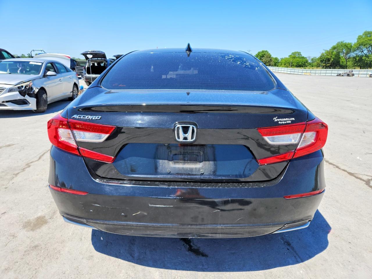 2018 Honda Accord Ex - Image 6
