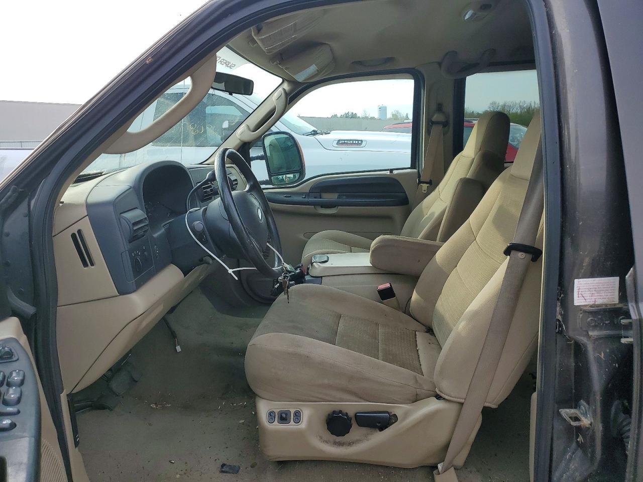 2005 Ford F250 Super Duty - Image 7