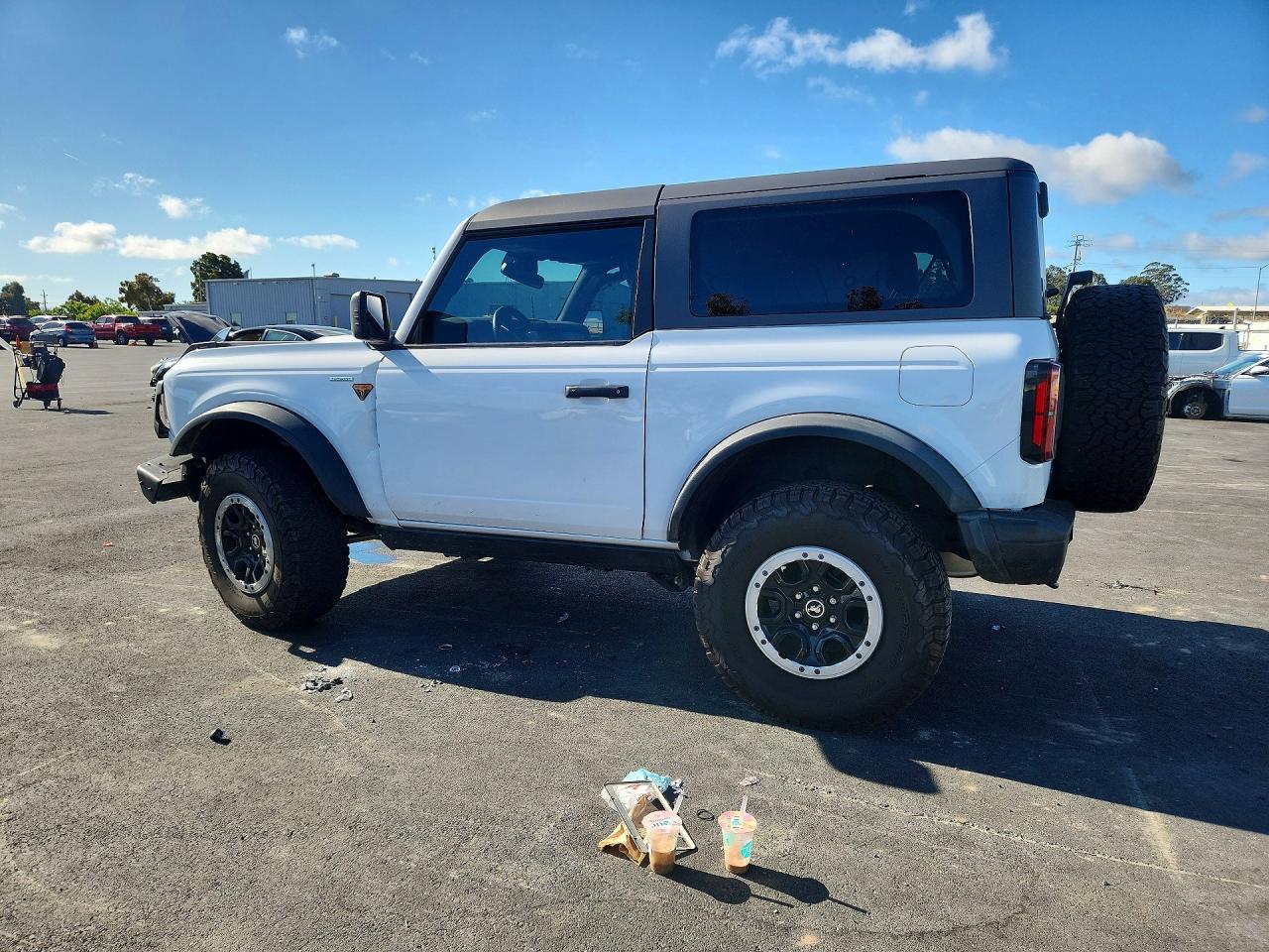 2023 Ford Bronco Base - Фото 2