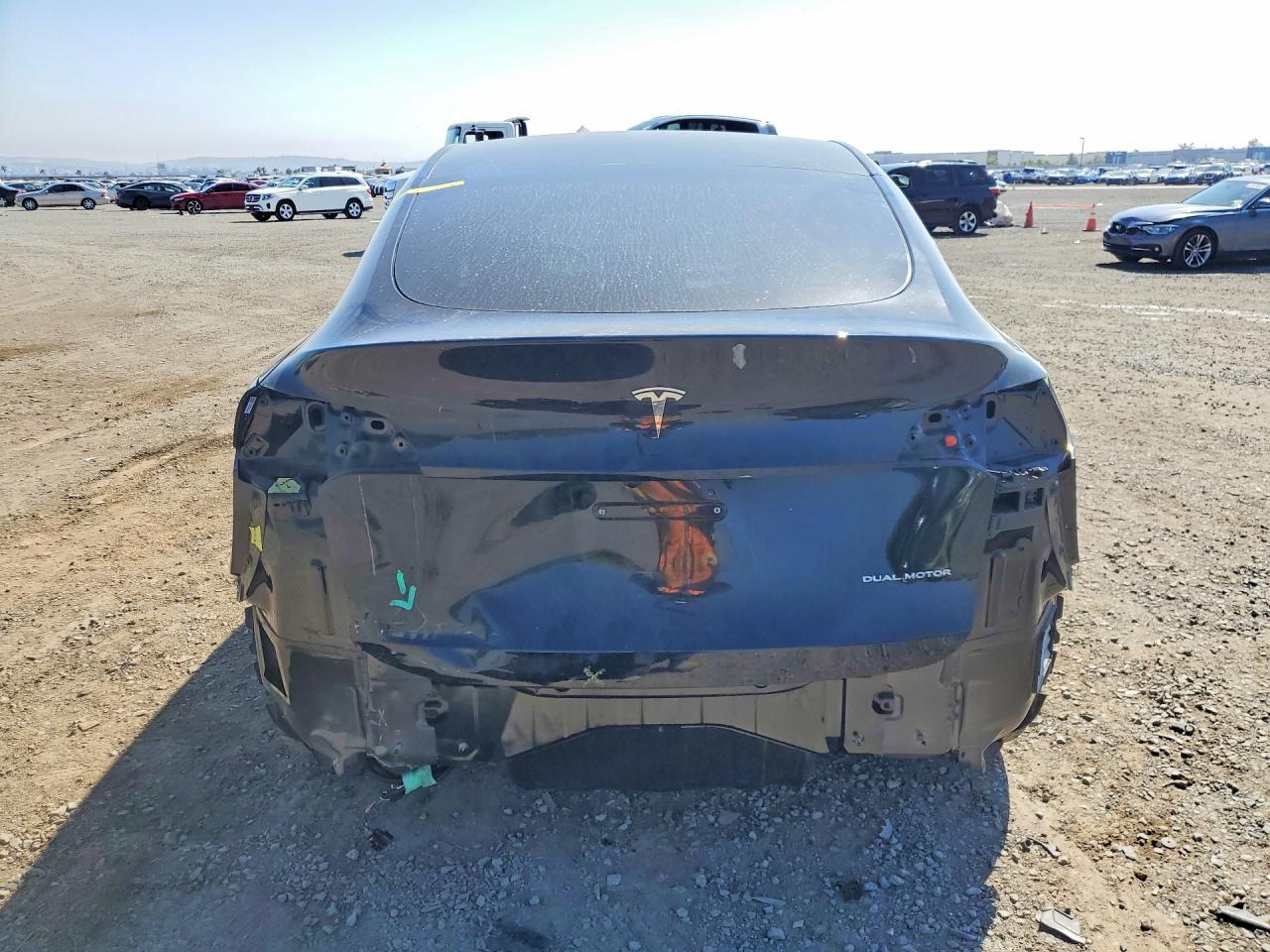 2023 Tesla Model Y - Фото 6