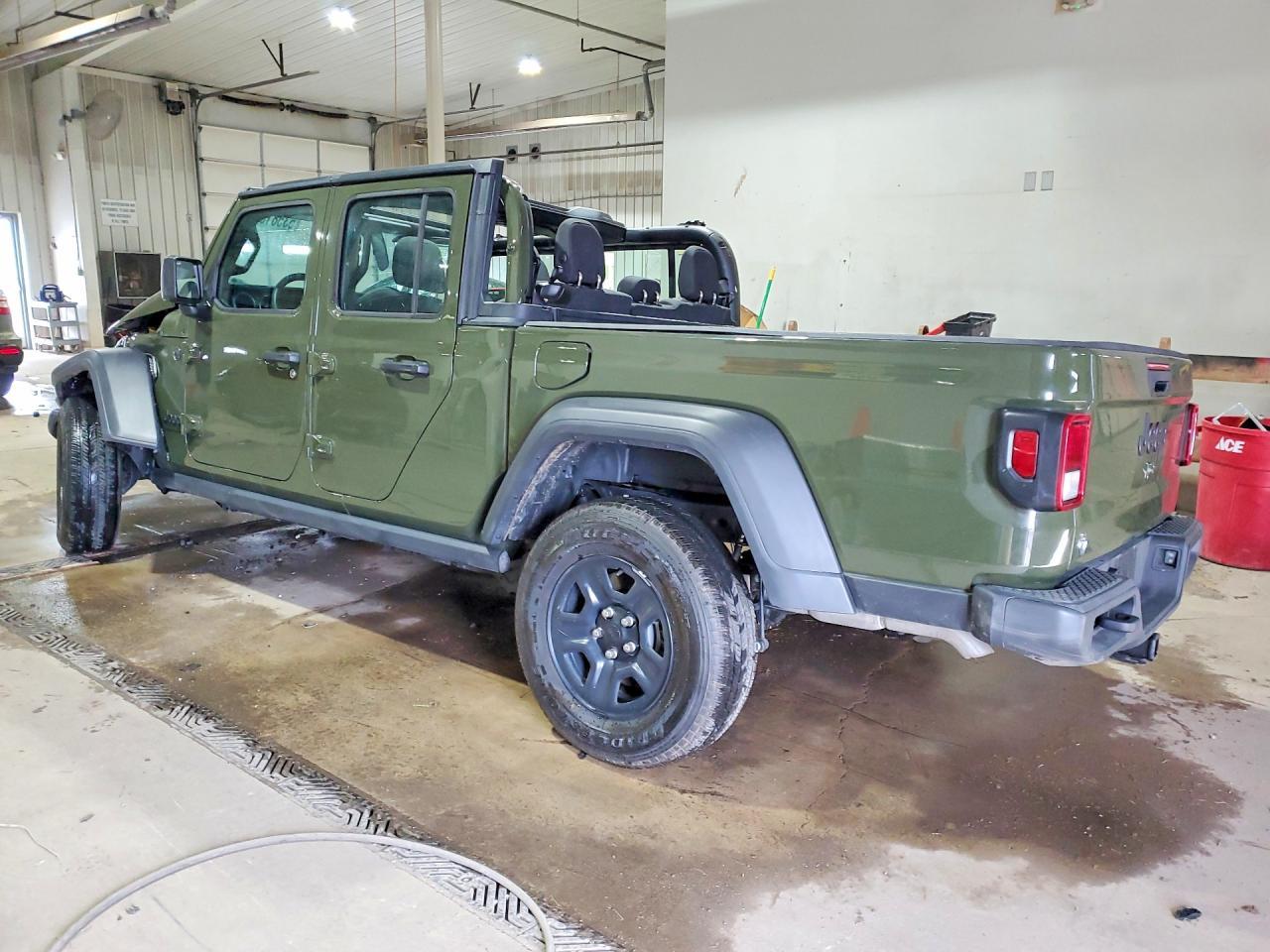 2023 Jeep Gladiator Sport - Image 2