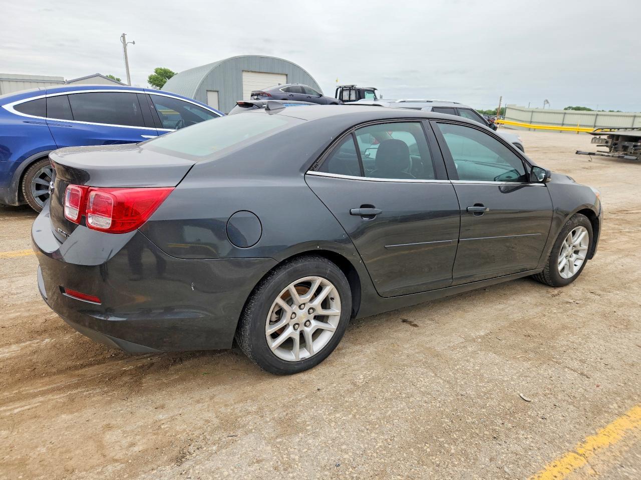 2014 Chevrolet Malibu 1Lt - Image 3