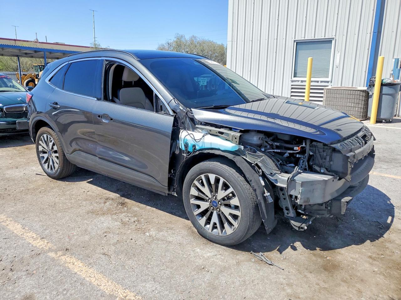 2020 Ford Escape Titanium - Фото 4