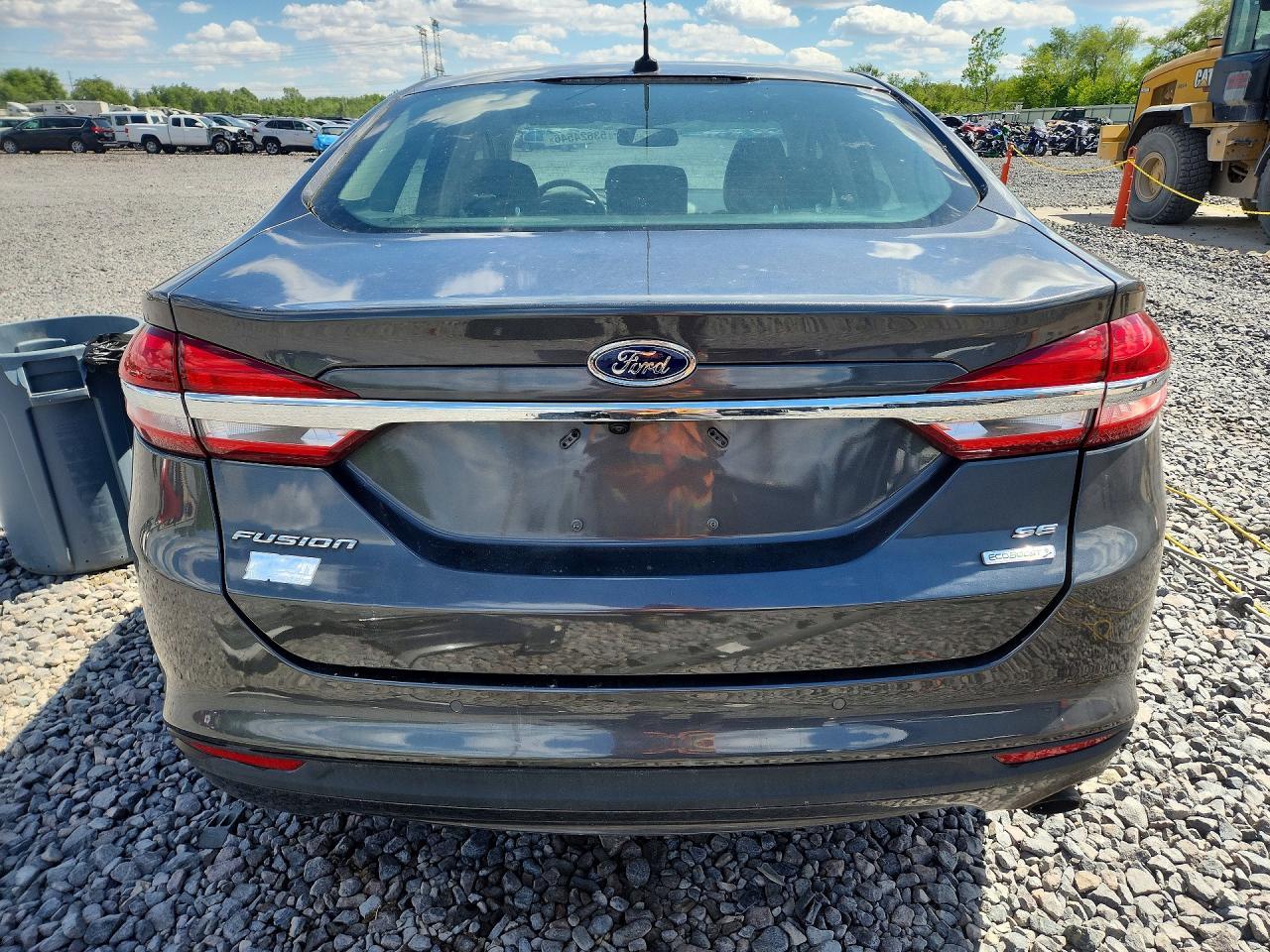 2018 Ford Fusion Se - Image 6