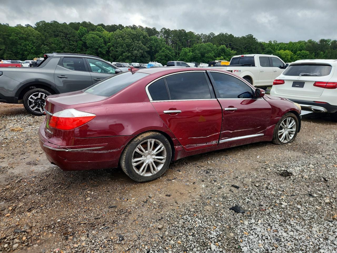 2011 Hyundai Genesis 4.6L - Фото 3