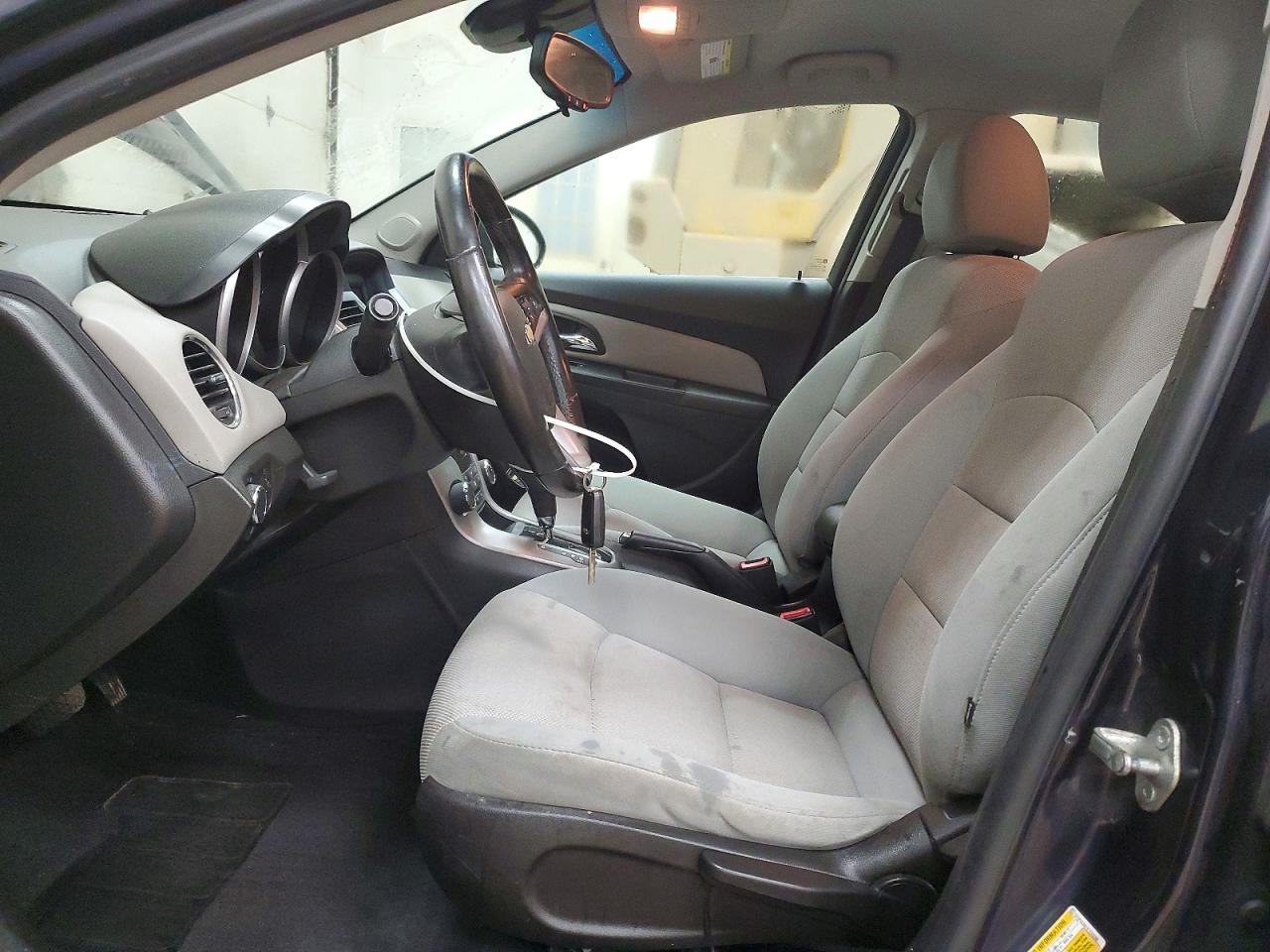 2014 Chevrolet Cruze Lt - Image 7