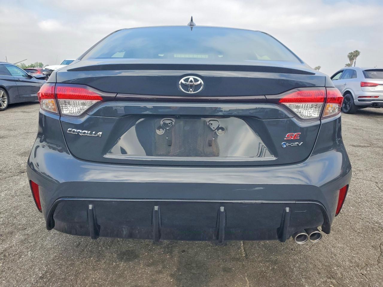 2026 Toyota Corolla Hybrid Se - Image 6