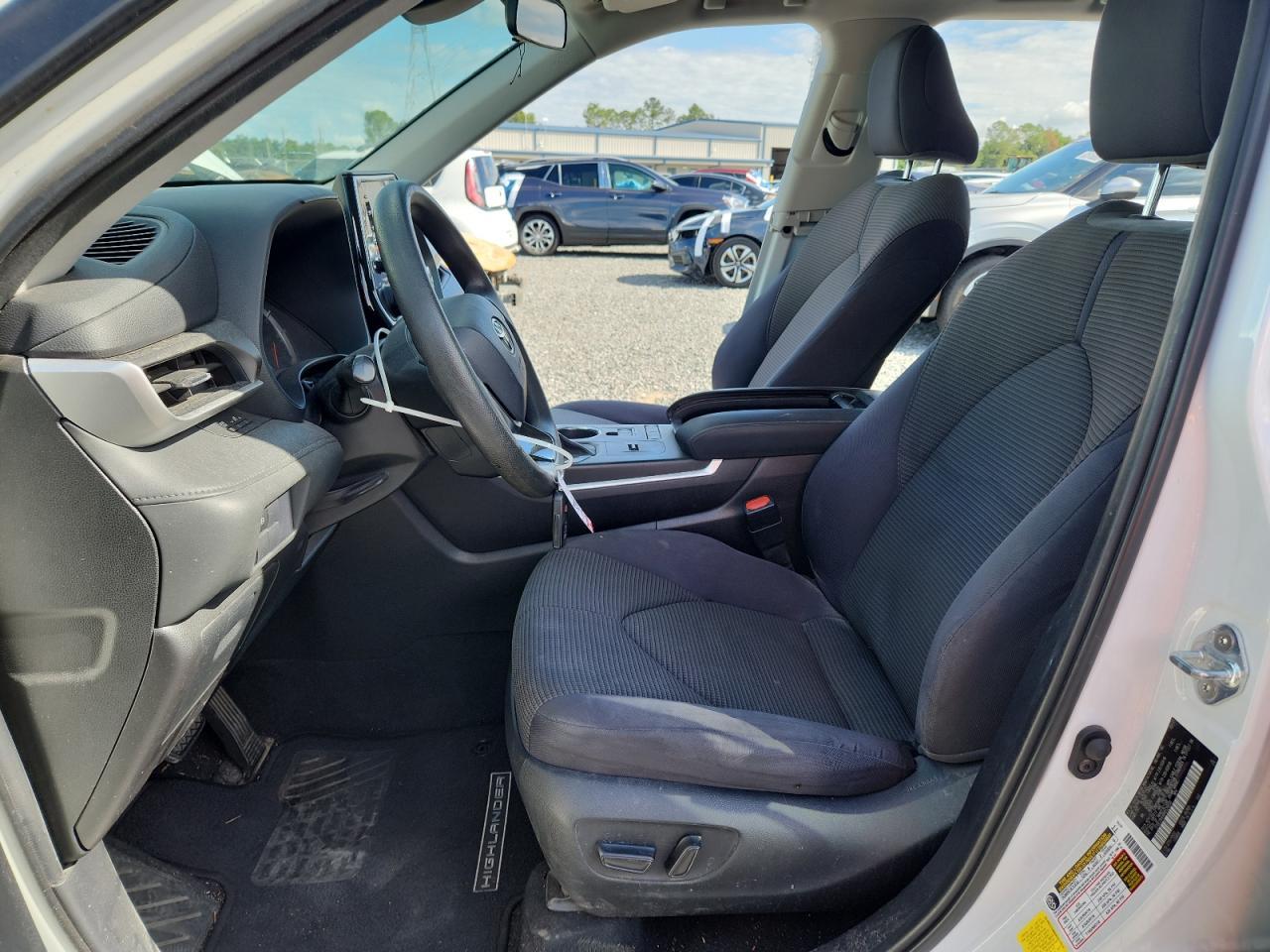 2021 Toyota Highlander L - Фото 7