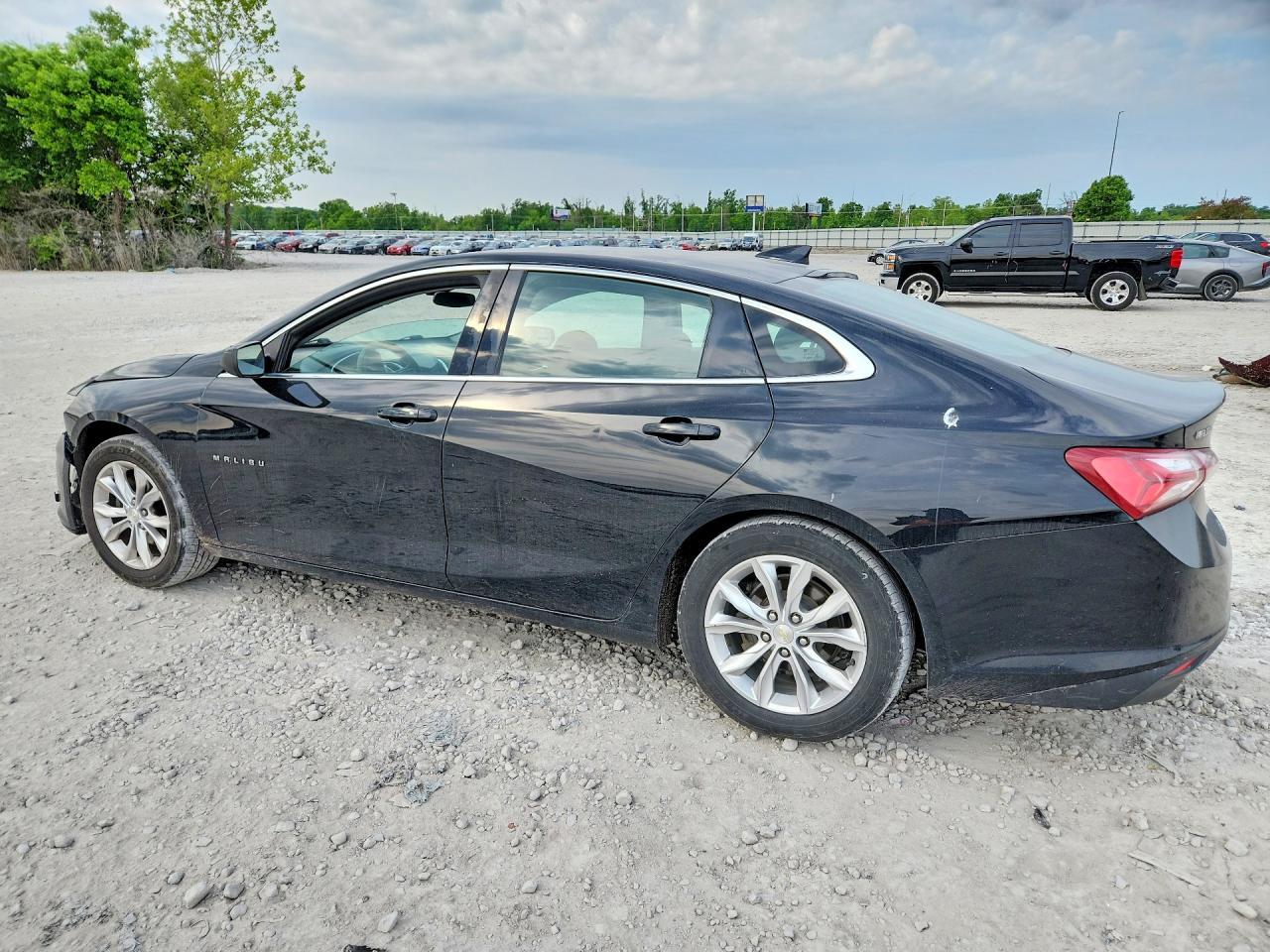 2019 Chevrolet Malibu Lt - Фото 2