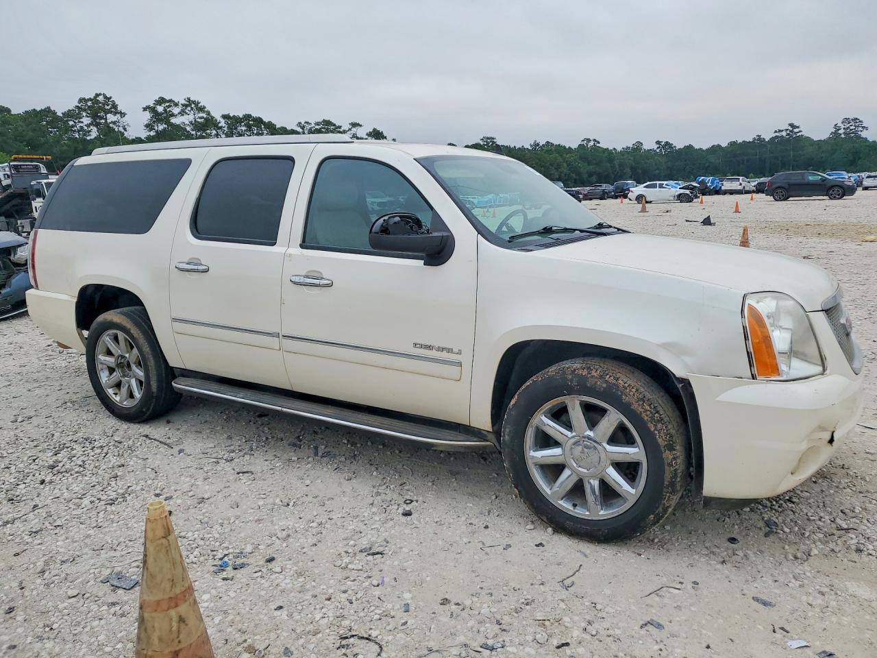 2012 GMC Yukon Xl Denali - Image 4