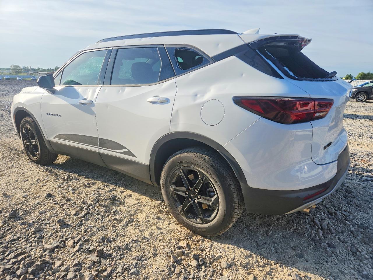 2026 Chevrolet Blazer 2Lt - Фото 2
