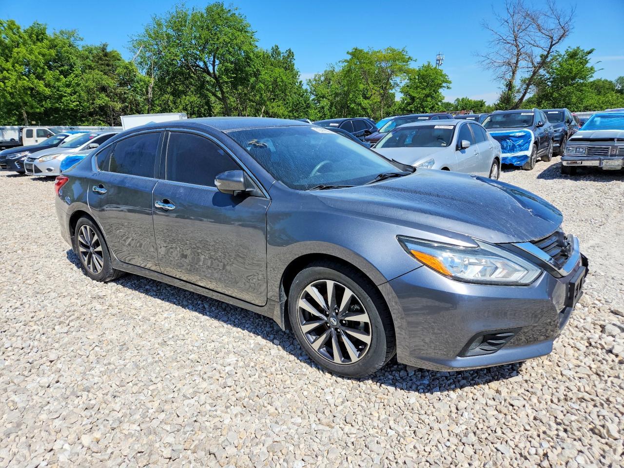 2016 Nissan Altima 2.5 - Фото 4