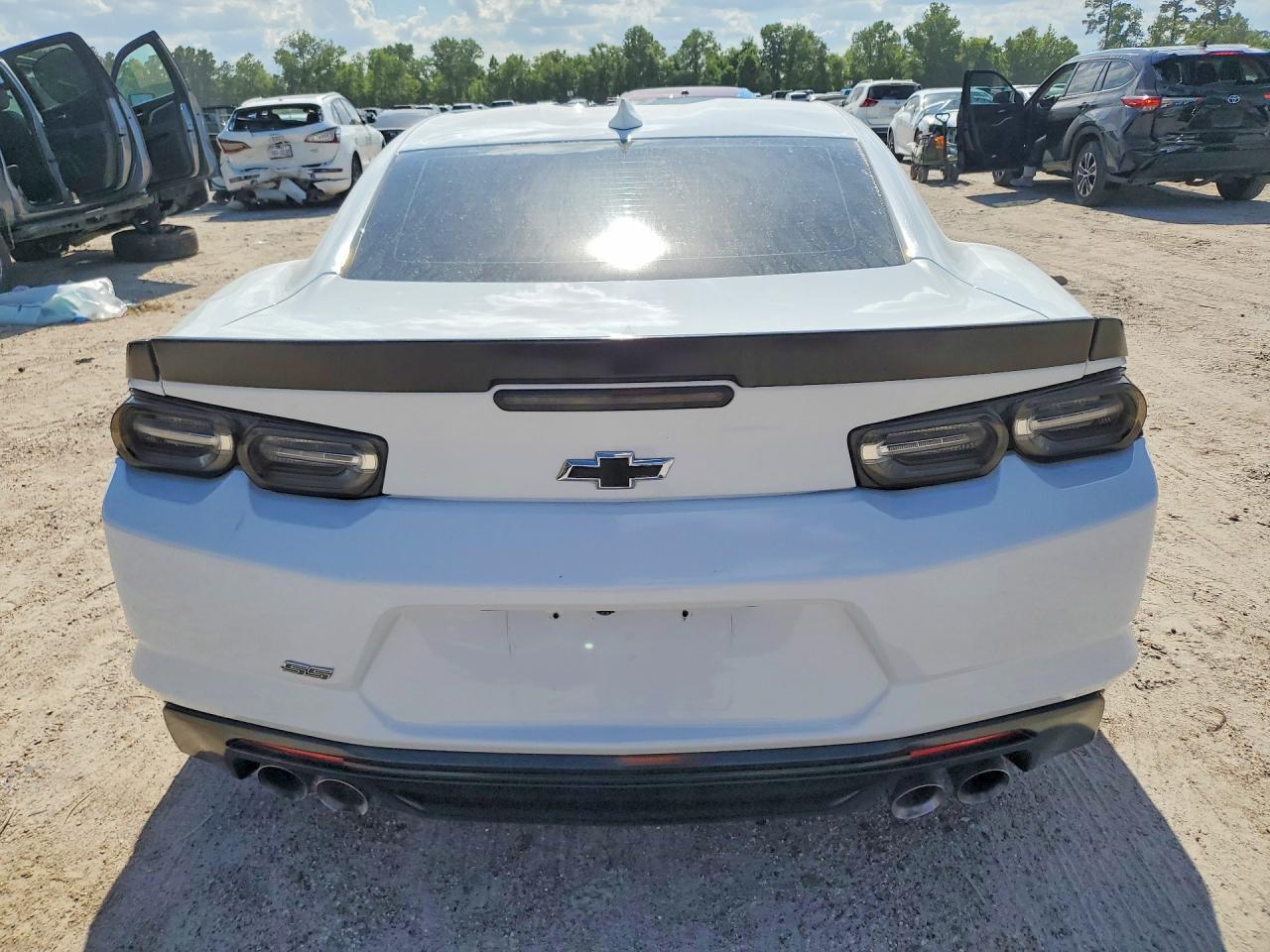 2019 Chevrolet Camaro Ss - Image 6
