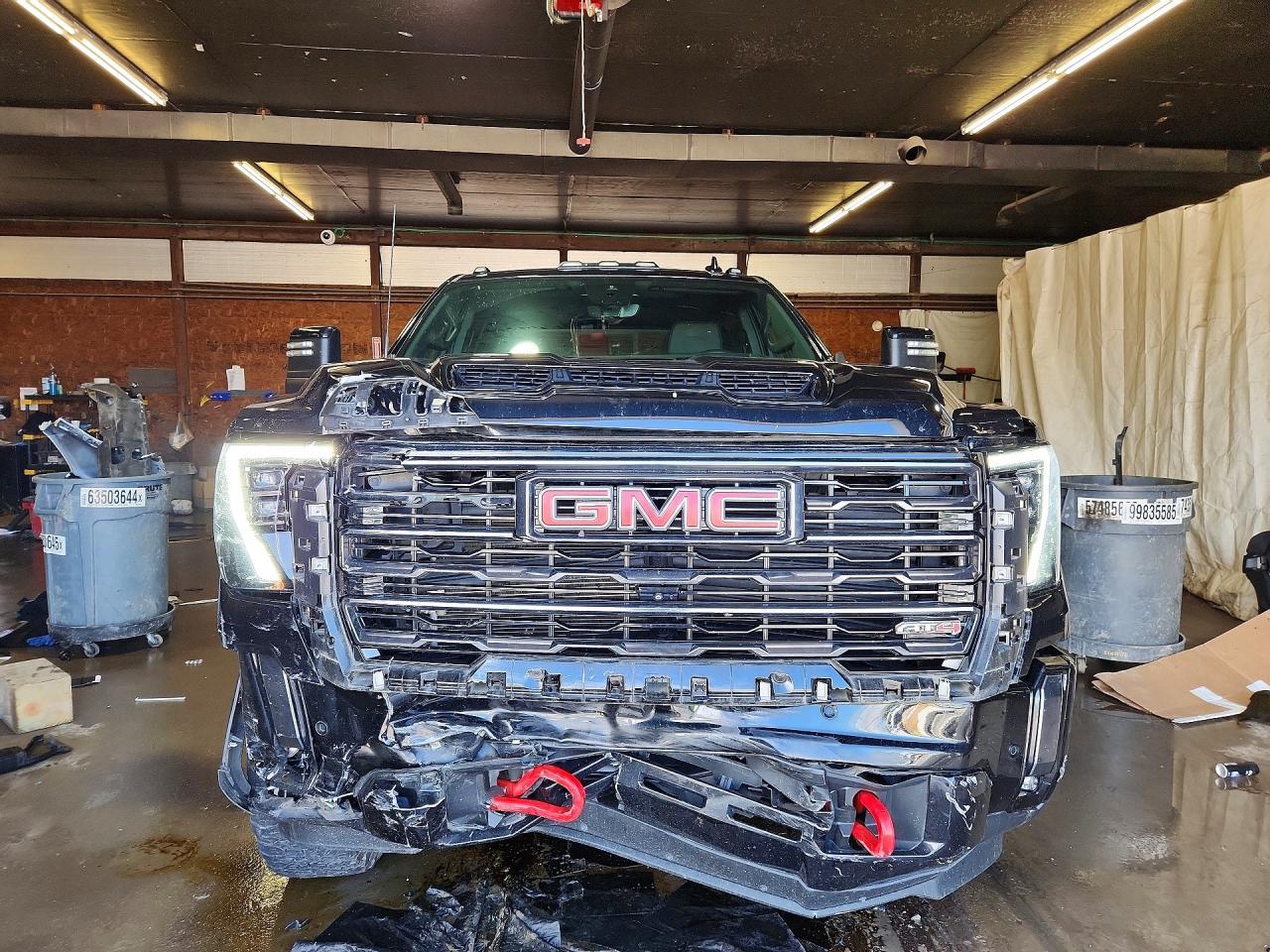 2024 GMC Sierra K2500 At4 - Фото 5