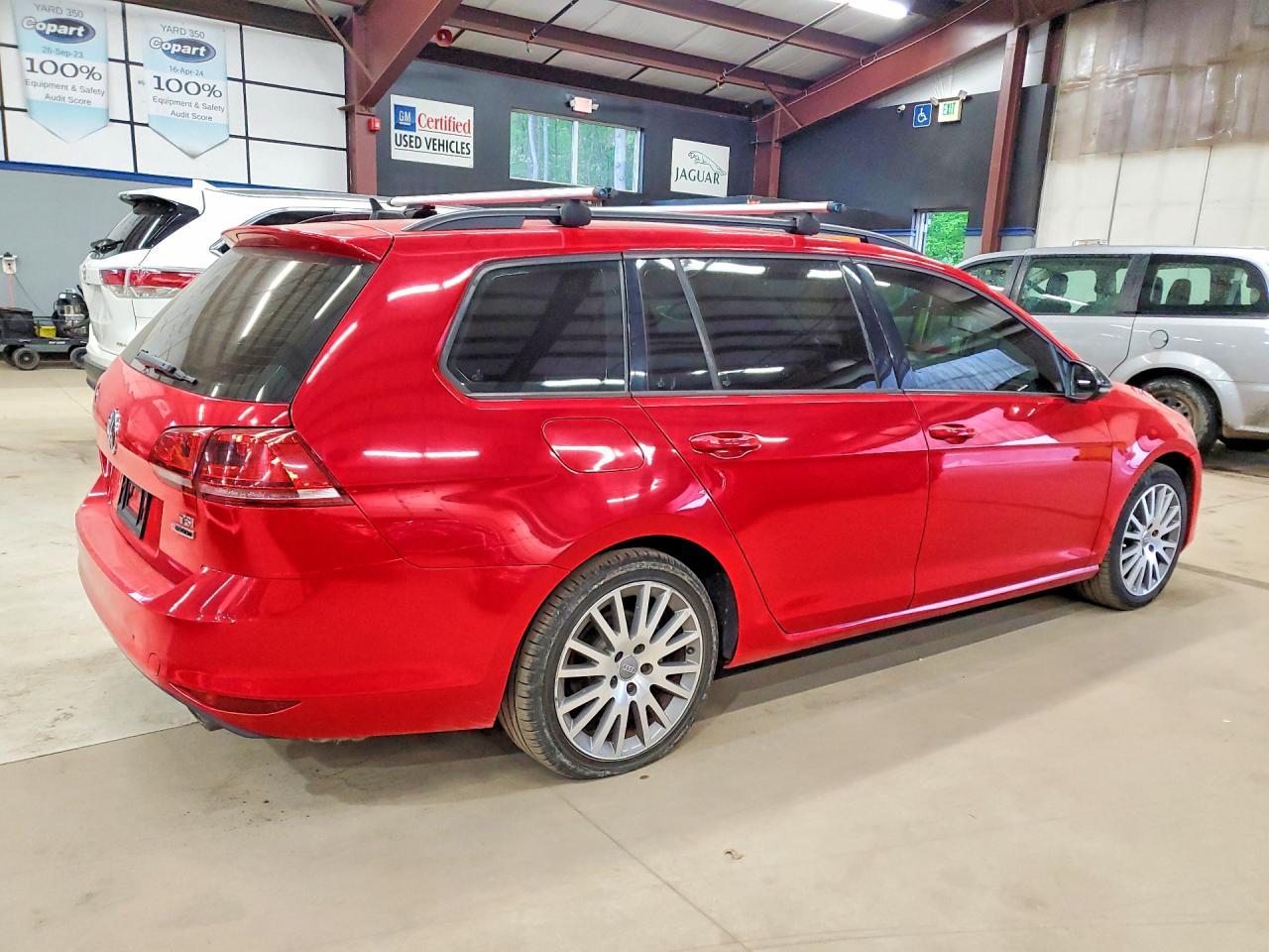2017 Volkswagen Golf Sportwagen S - Image 3