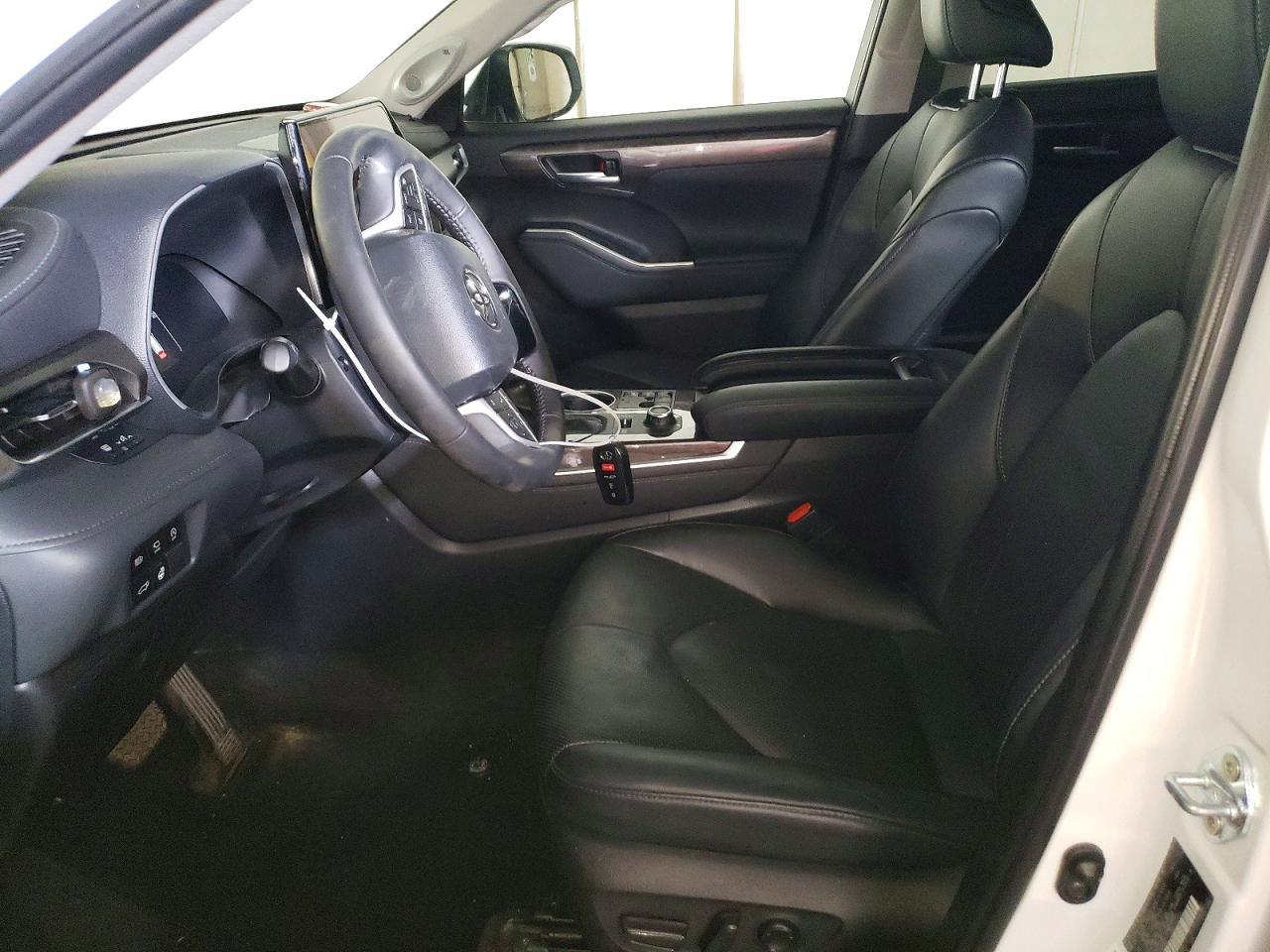 2024 Toyota Highlander Limited - Фото 7