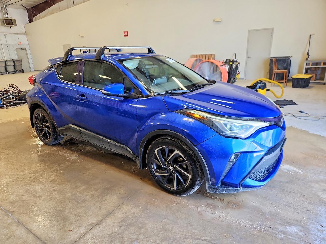 2022 Toyota C-Hr Limited - Image 4