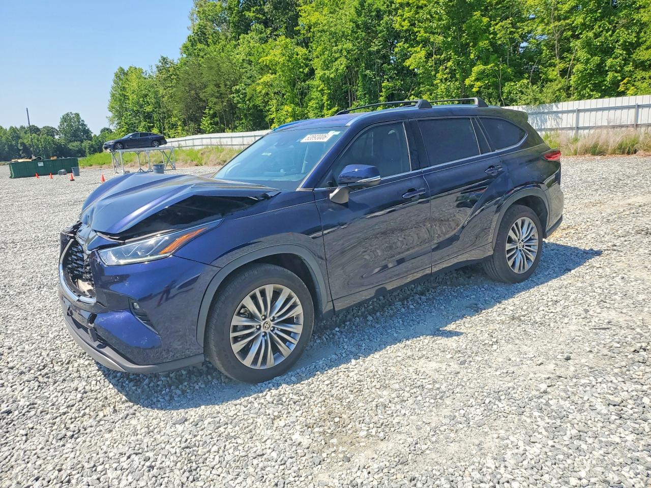 2023 Toyota Highlander Platinum