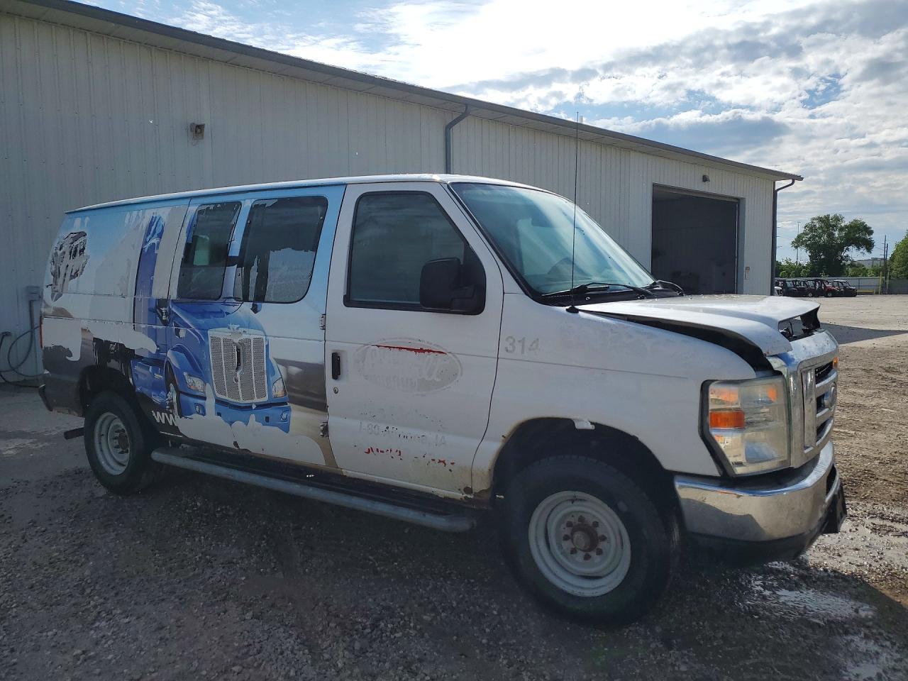 2013 Ford Econoline E250 Van - Фото 4