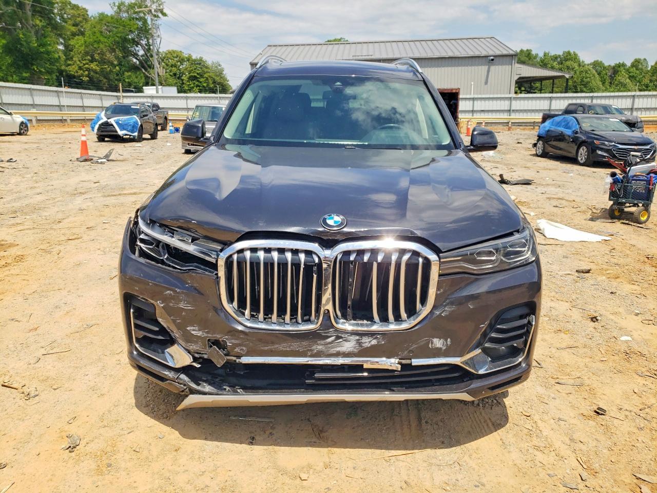 2020 BMW X7 xDrive40I - Фото 5